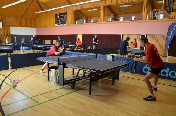 Trainieren wie die Profis: Beim ROBINSON Tischtennis-Camp im ROBINSON Club Fleesenee