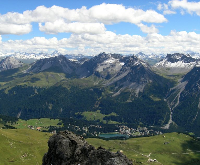 Wanderparadies Arosa: Entdecke die Schweizer Bergwelt bei einer von vielen Wandertouren