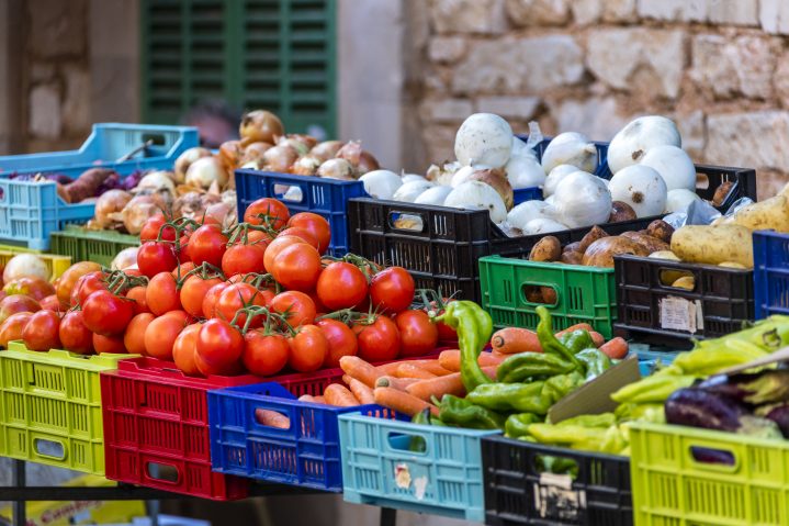 Gemüse auf einem Markt auf Mallorca