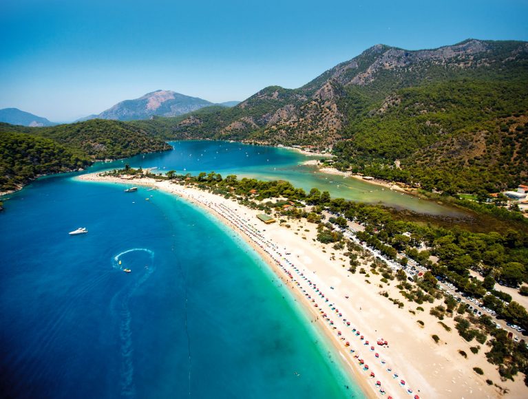 Strand von Ölüdeniz - Karibikfeeling in der Türkei