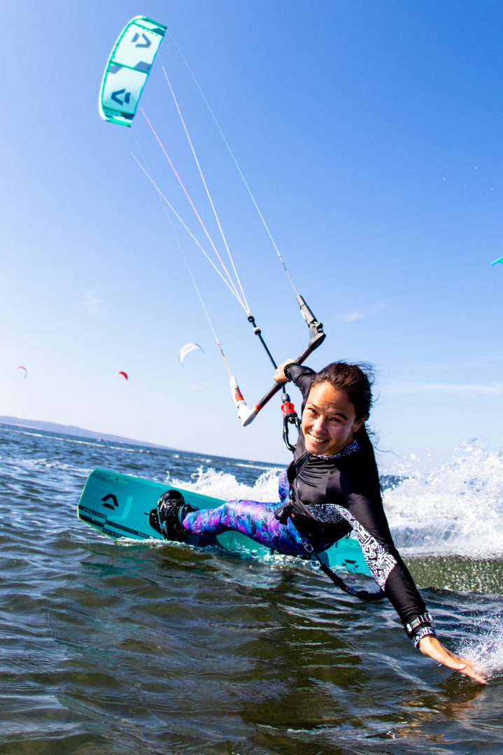 Kite-Expertin Sabrina Lutz beim Kiten