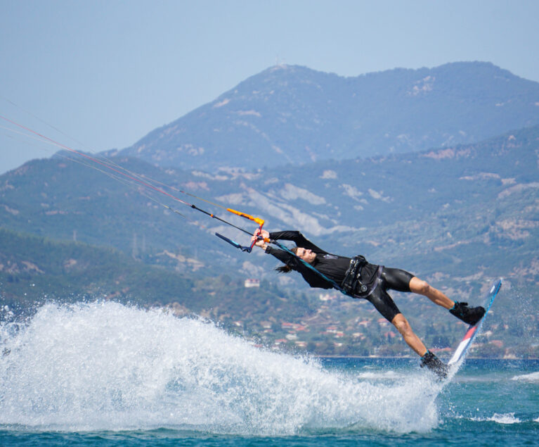 Kiten beim Wassersport-Event im ROBINSON CYPRUS