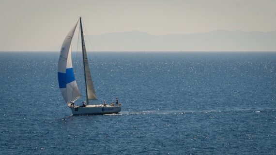 Segelboot vor Kreta