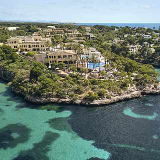 ROBINSON CALA SERENA