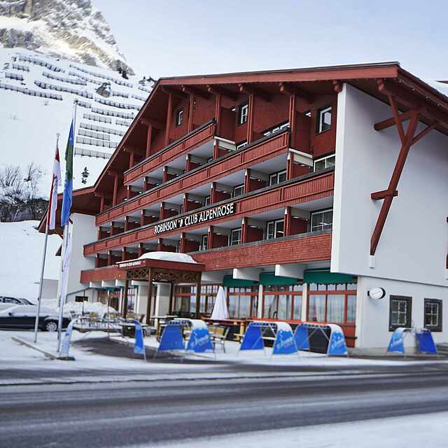 Außenansicht Club Alpenrose ROBINSON Club Alpenrose Außenansicht