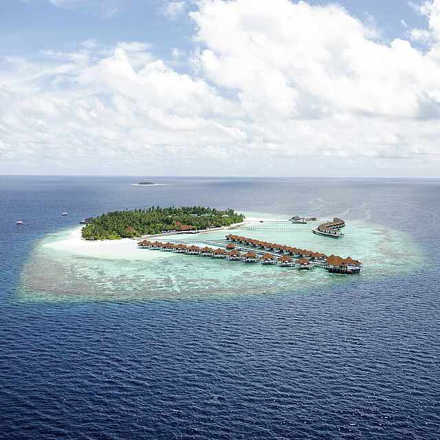 Wasserbungalows mit Meerblick Wasserbungalows, Hütten auf dem Wasser, Maledieven, Strand, Meer, Insel
